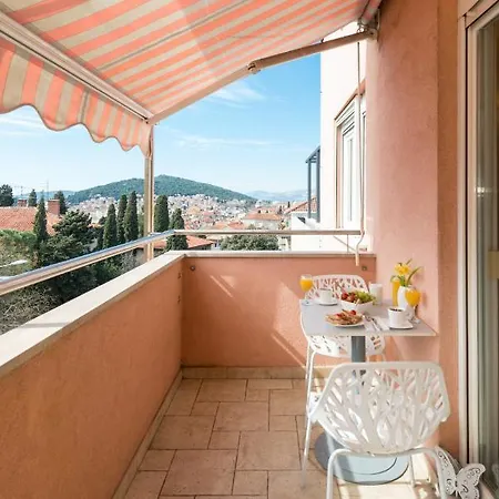 City View Apartment Split